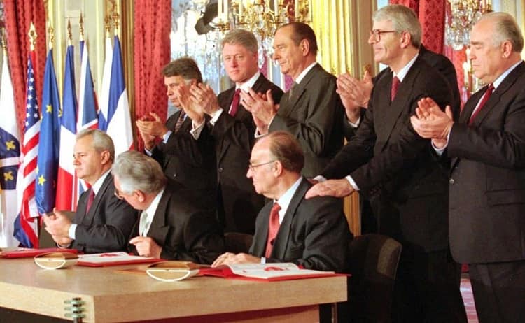 25 χρόνια από την υπογραφή της Ειρηνευτικής Συμφωνίας του Ντέιτον