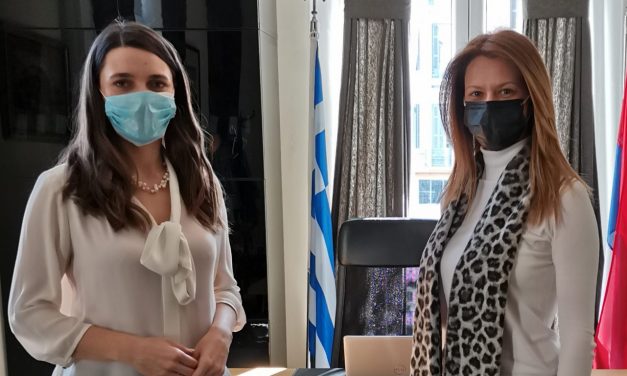 Λίνα Τόνια – Συνάντηση με την σημαντικότερη συνθέτρια στον κόσμο για το 2020