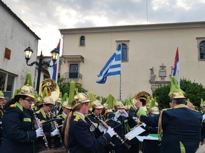 “Ημέρες των Σέρβων στην Κέρκυρα” –  Η Φιλαρμονική Λιαπάδων έπαιξε τον εθνικό ύμνο της Σερβικής Δημοκρατίας