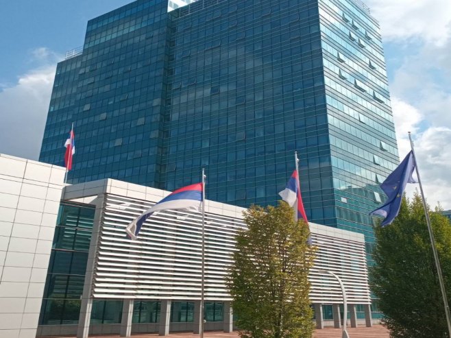Κυβέρνηση της Σερβικής Δημοκρατίας: Η αιτία της πολιτικής κρίσης στη Βοσνία-Ερζεγοβίνη είναι η επίθεση του Σμιτ στη συνταγματική τάξη