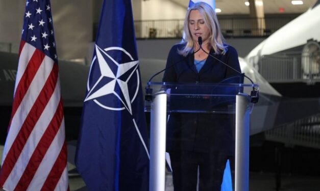 Ομιλία της Τσβιγιάνοβιτς στο Ντέιτον του Οχάιο: «Η Συμφωνία του Ντέιτον δεν δίνει εξουσίες σε ξένους να φιμώνουν εκλεγμένους ηγέτες»