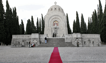 Η Θεσσαλονίκη τίμησε την Ημέρα Ανακωχής και Λήξης του Α΄  Παγκοσμίου Πολέμου στα Συμμαχικά Κοιμητήρια Ζέιτενλικ