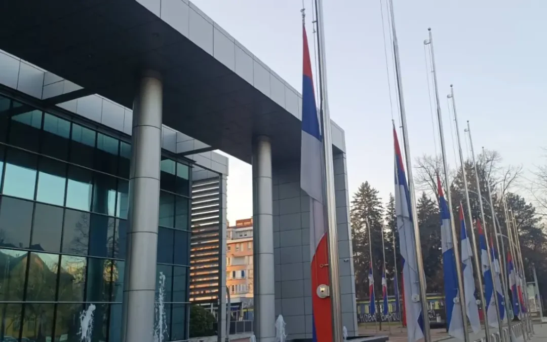 Ημέρα Πένθους στη Σερβική Δημοκρατία – Οι σημαίες μεσίστιες