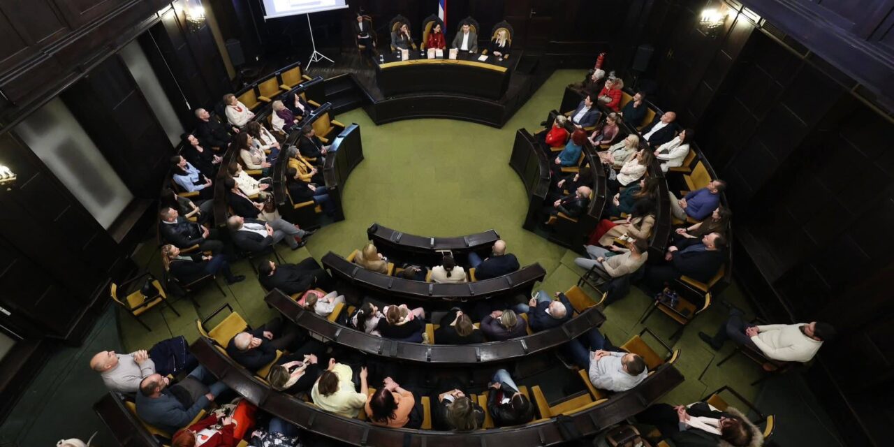 Παρουσίαση της Μονογραφίας «Αφανείς Ήρωες της Ελλάδας» στο Πολιτιστικό Κέντρο Banski Dvor στη Μπάνια Λούκα