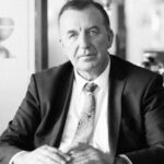 Μίτσο Τσέτκοβιτς: Απεβίωσε ο επικεφαλής της Σερβικής Δημοκρατίας στη Γερμανία