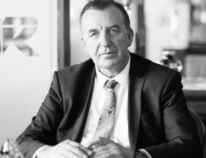 Μίτσο Τσέτκοβιτς: Απεβίωσε ο επικεφαλής της Σερβικής Δημοκρατίας στη Γερμανία