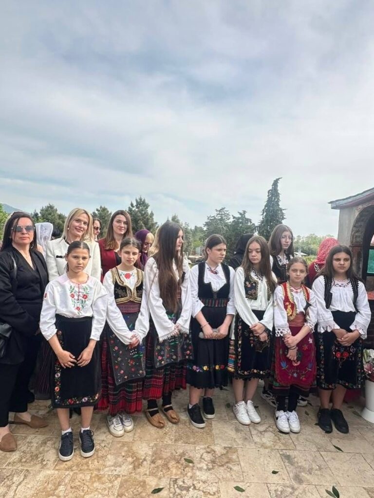 Σύναξη πίστης και παράδοσης του σερβικού λαού στο μετόχι Κακово της Ιεράς Μονής Χιλανδαρίου