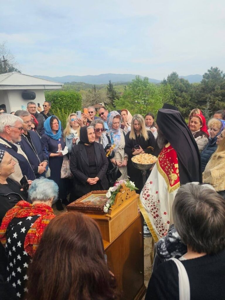 Σύναξη πίστης και παράδοσης του σερβικού λαού στο μετόχι Κακово της Ιεράς Μονής Χιλανδαρίου