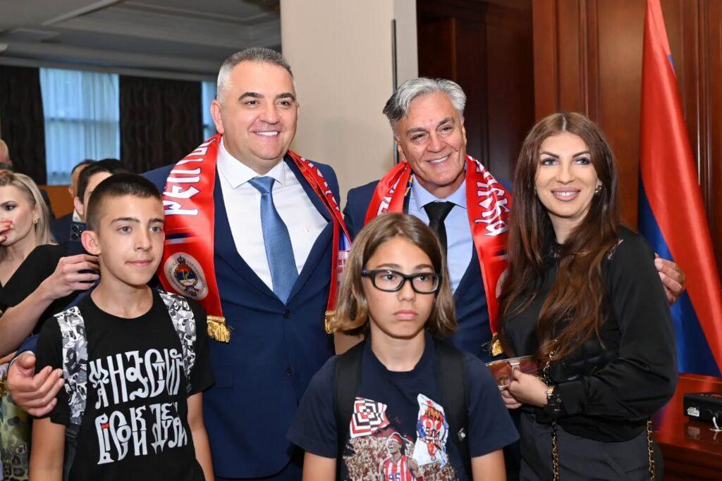 Η Κυβέρνηση της Σερβικής Δημοκρατίας υποδέχθηκε παιδιά από το Κόσοβο και τα Μετόχια