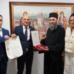 Игуману Светог манастира Хиландара архимандриту Методију уручен Сретењски орден