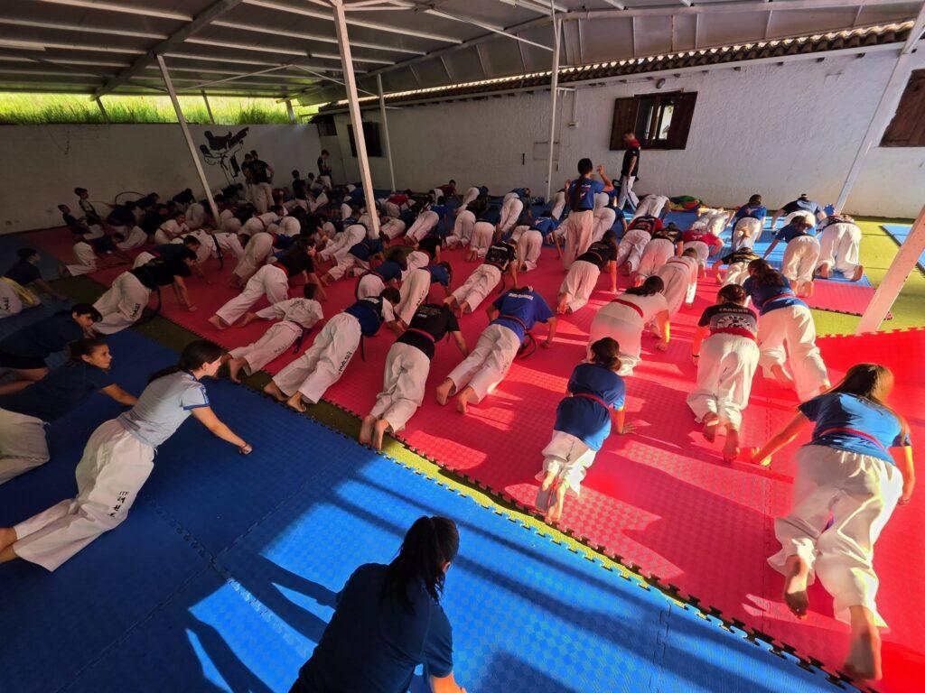 Ο Σύλλογος Taekwon-Do «Srpski Soko» από το Ζβόρνικ σε διεθνές αθλητικό camp στην Ελλάδα