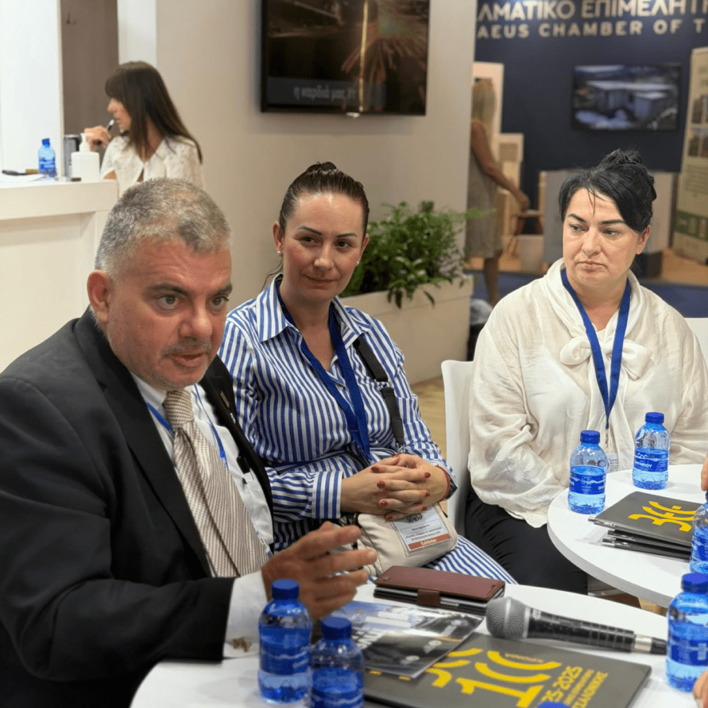 ΑΝΤΙΠΡΟΣΩΠΕΙΑ ΤΟΥ ΠΕΡΙΦΕΡΕΙΑΚΟΥ ΕΠΙΜΕΛΗΤΗΡΙΟΥ ΑΝΕΞΑΡΤΗΤΩΝ ΕΠΙΧΕΙΡΗΜΑΤΙΩΝ ΜΠΑΝΙΑ ΛΟΥΚΑ ΣΤΗΝ 90ή ΔΙΕΘΝΗ ΕΚΘΕΣΗ ΘΕΣΣΑΛΟΝΙΚΗΣ